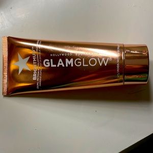 Glam glow bright mud